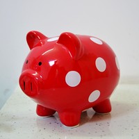 陶瓷储蓄罐存钱罐红色斑点猪存钱罐小摆件生日礼物儿童礼品吃硬币