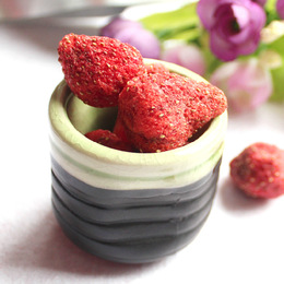 乐滋 冻干水果脆片 草莓脆片20克 特色美食 小包装休闲食品 批发