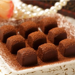 包邮 卜珂松露巧克力8口味400克礼盒进口料 零食特价代可可脂批发