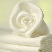 婴儿绢竹竹纤维纱布尿布出口本色高纱支双层可洗尿布环保抑菌