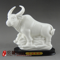 德化陶瓷中国白十二生肖牛动物工艺品摆件客厅招财吉祥物风水乔迁