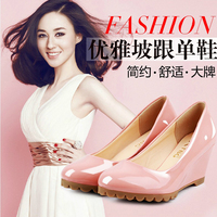 2014春新款韩版坡跟圆头浅口漆皮女鞋OL气质单鞋女高跟 潮皮鞋