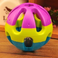 三色塑料小响铃球抗抑郁发声玩具铃铛狗狗玩具球塑料球