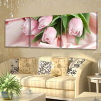 互通装饰画客厅卧室餐厅无框挂画现代三联简约墙壁画粉色玫瑰