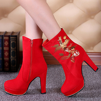 结婚鞋冬季新款红色新娘靴子粗高跟中筒婚靴保暖加厚婚庆红靴子