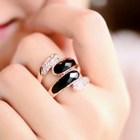欧美夸张个性饰品戒指女日韩版潮人食指黑色时尚玫瑰金宝石大指环