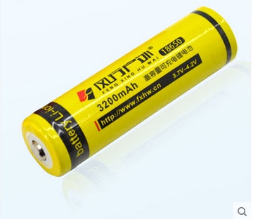风行户外18650充电锂电池强光手电筒3.7V加保护板包邮正品