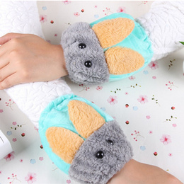 韩版新款毛绒兔子 成人儿童宝宝爱心亲子套袖 毛绒卡通护袖袖套