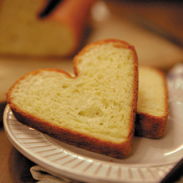 麦野仙踪’心型手工面包吐司、含蛋、奶、安佳/无添加剂无蓬松剂