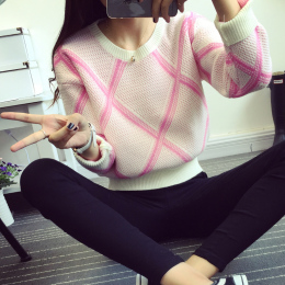 2015秋季新款 格子圆领套头毛衣女 韩版短款女装长袖毛针织衫
