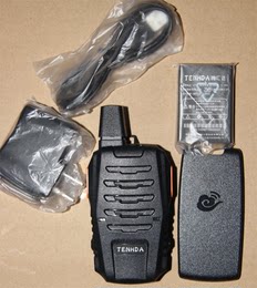 腾汇达Q180耳机电池座充背夹全国电信插卡天翼对讲机原厂原装配件