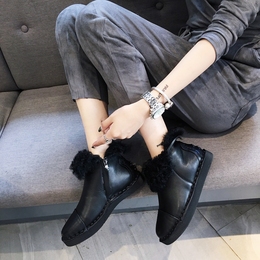 冬季新款罗娜而莉女靴正品，时尚平底中邦韩版高档进口牛皮女靴