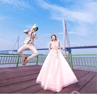 影楼主题服装2017上海展会新款外景拍照摄影粉色礼服齐地蕾丝婚纱