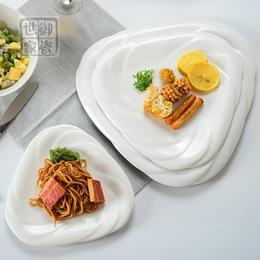 创意餐具陶瓷鱼盘纯白家用蒸鱼盘菜盘碟子 三角圣火